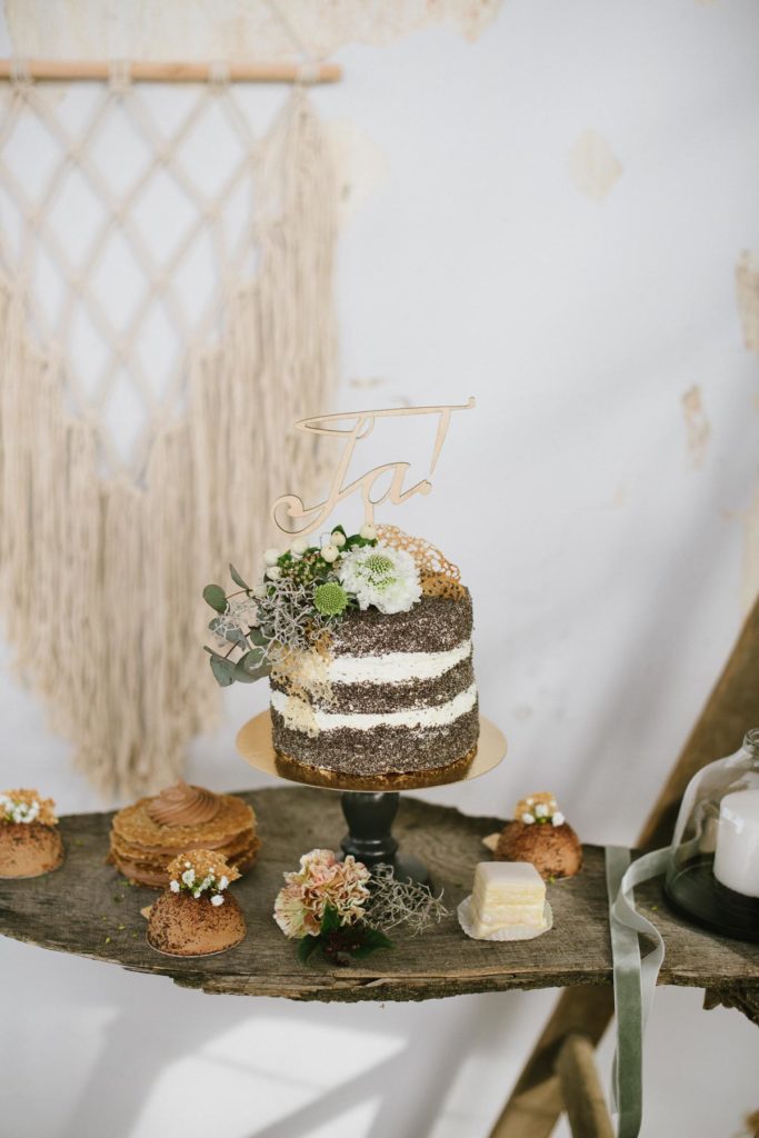 Mini Hochzeitstorte mit Caketopper