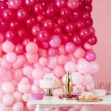 Luftballon Wall