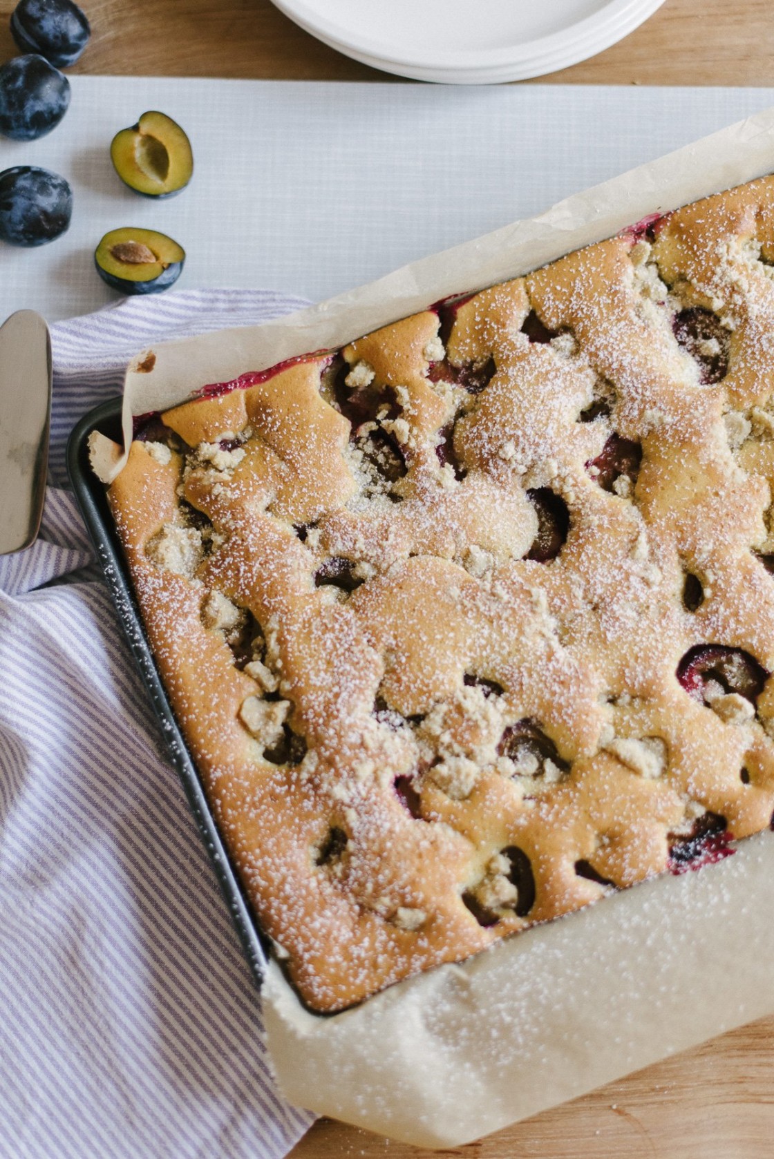 Pflaumenkuchen mit Rührteig - Saftig. Einfach. Lecker. - Fräulein K ...