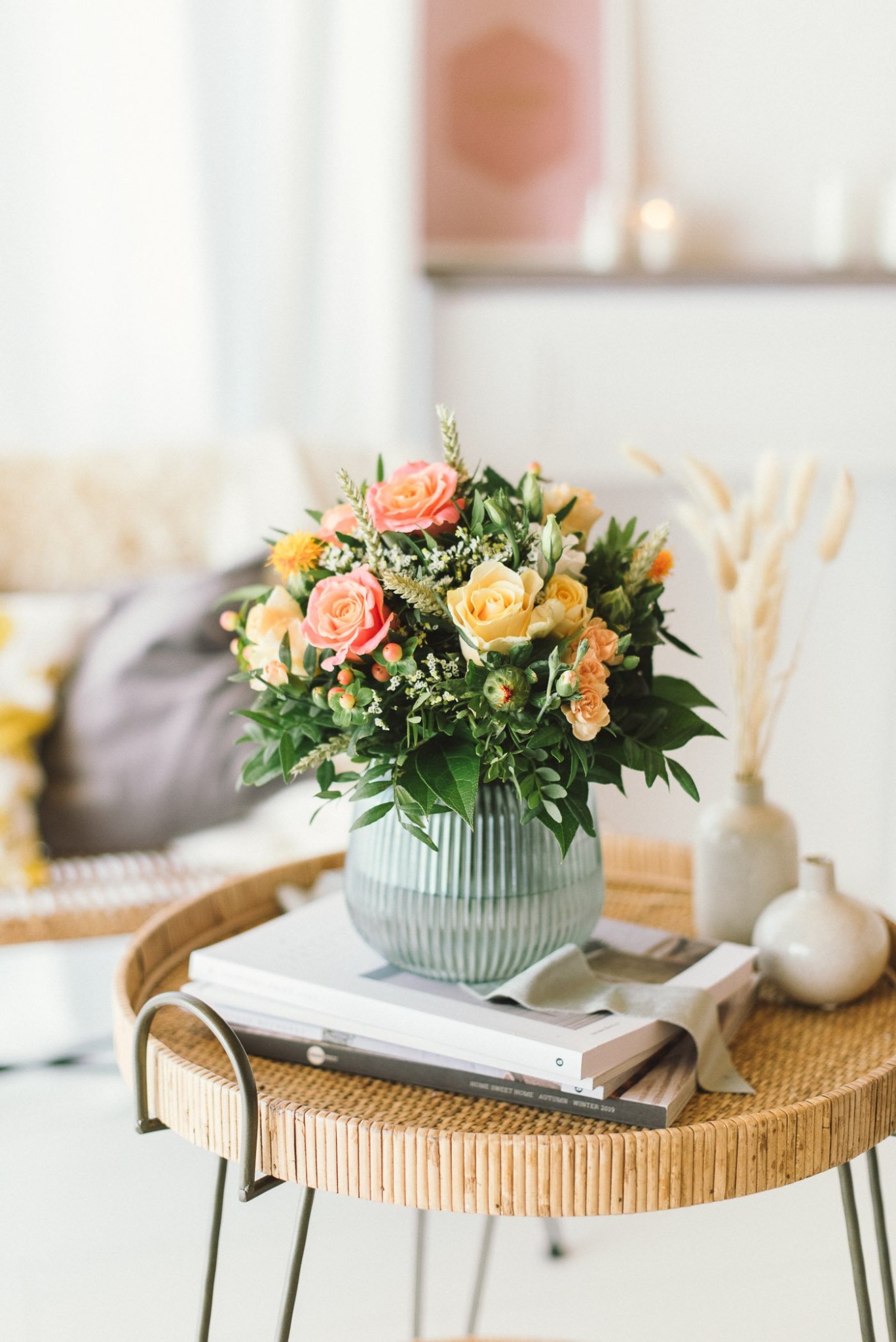 So findest Du die richtige Vase zu Deinem Strauß Fräulein K. Sagt Ja