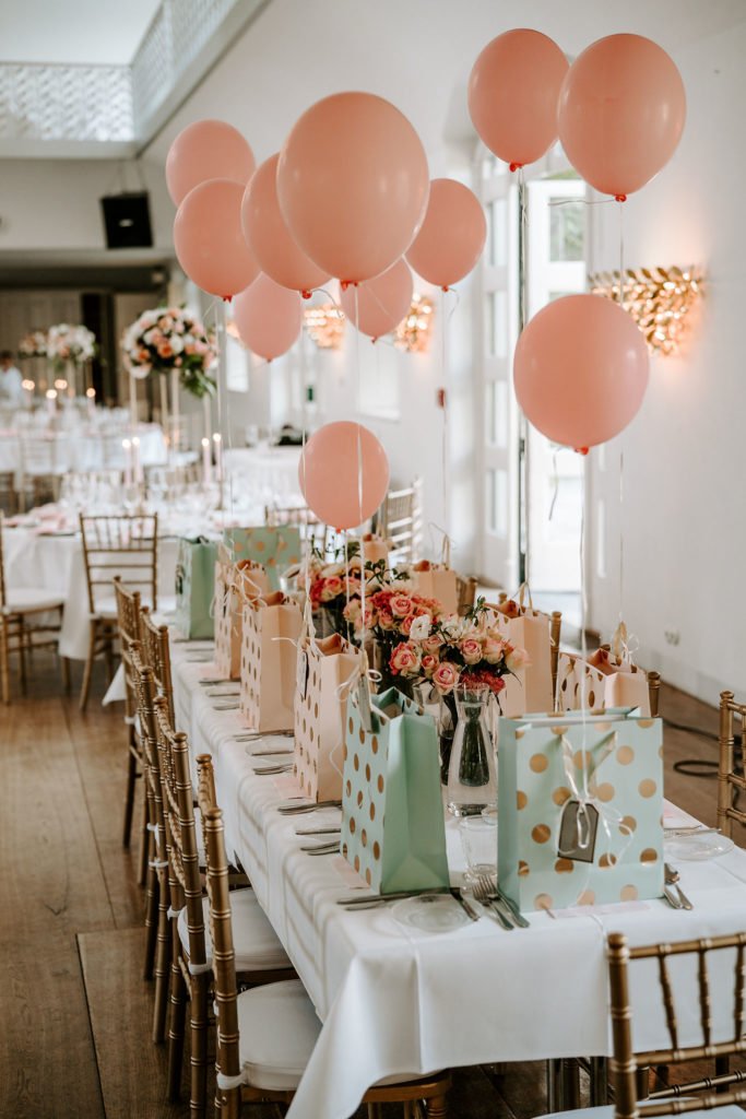 Was kostet eine Hochzeit? Brautstrauß und Floristik