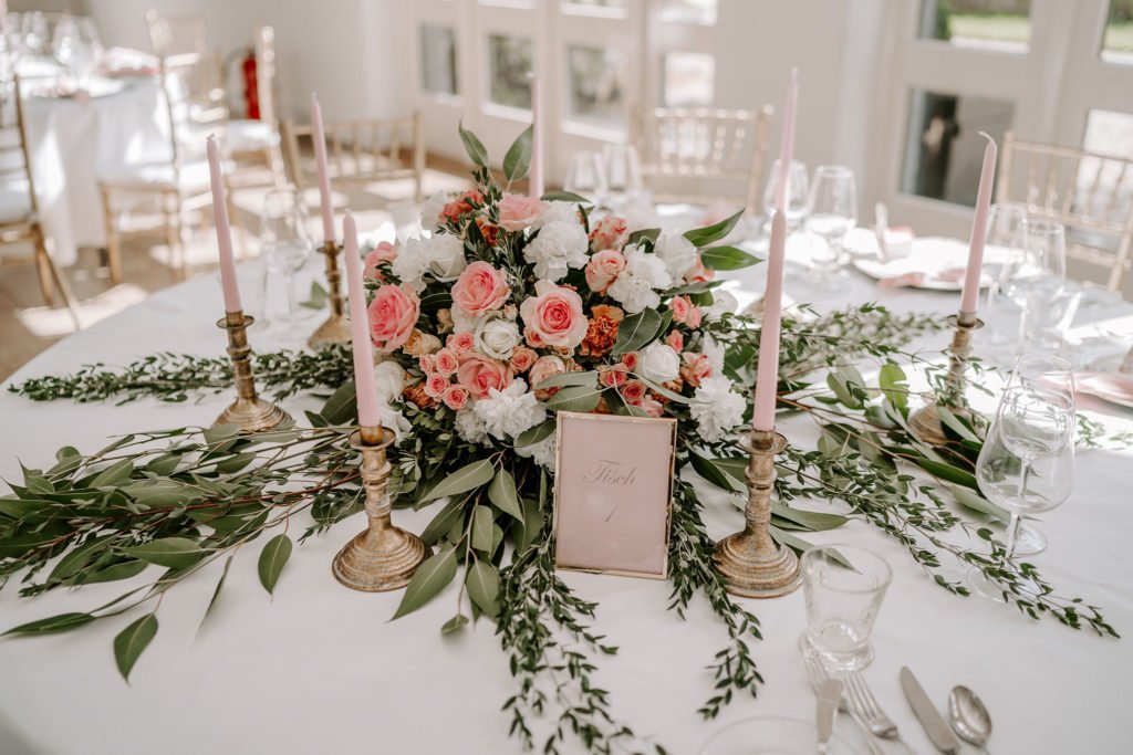 Was Kostet Eine Hochzeit Iv Brautstrauss Und Floristik Fraulein K Sagt Ja