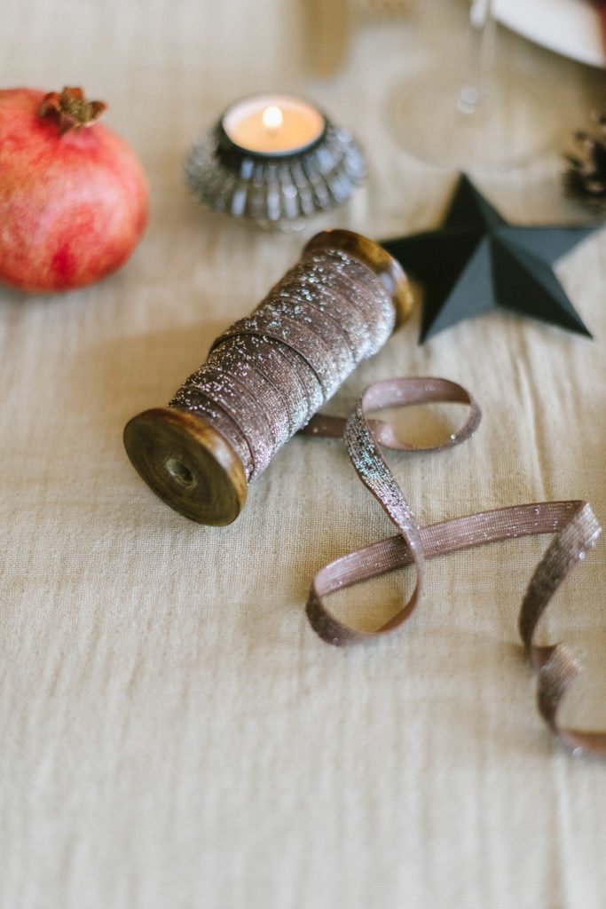 Weihnachten: Fröhlich feiern im roten Skandi-Look