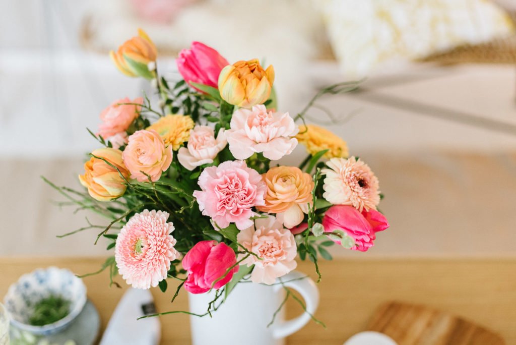 Endlich Frühling: Bunte Blüten und frische Leckereien