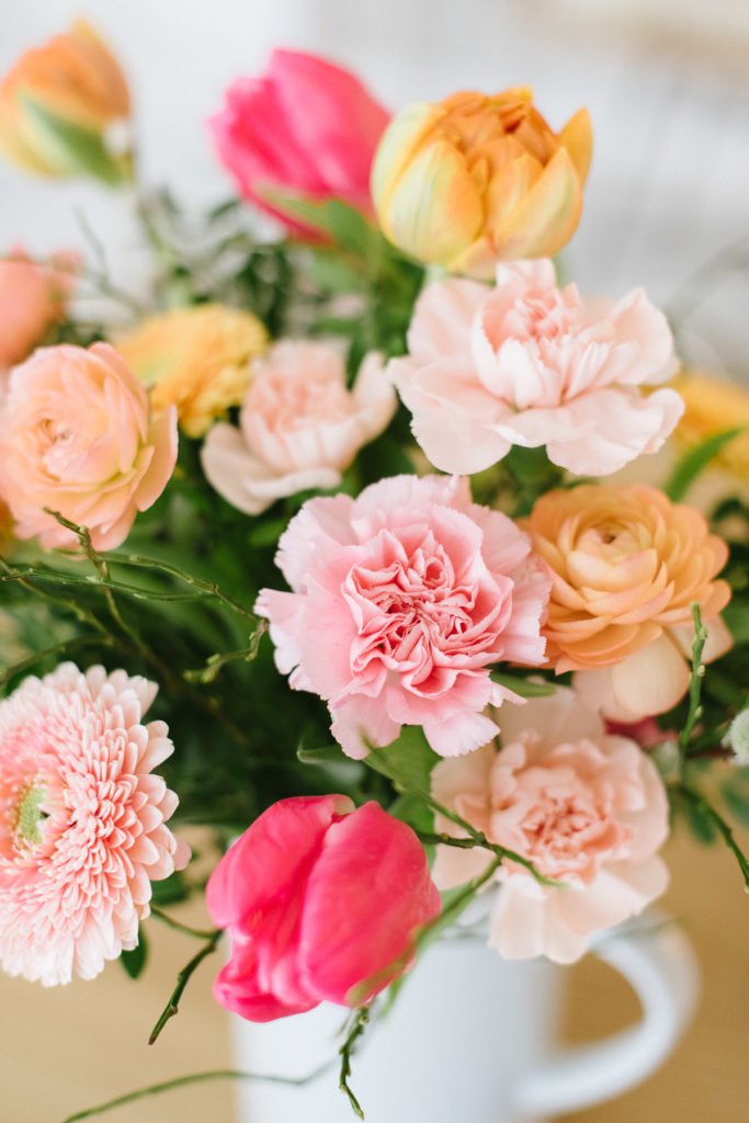 Endlich Frühling: Bunte Blüten und frische Leckereien