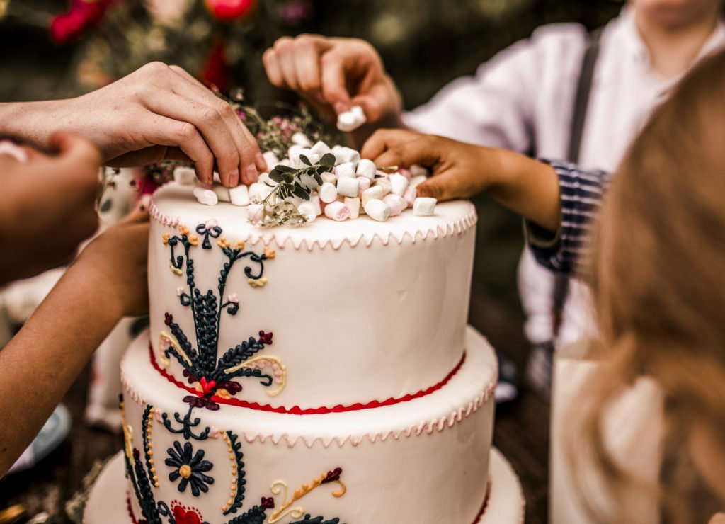 Wie Kinder bei eurer Hochzeit nicht zu kurz kommen?