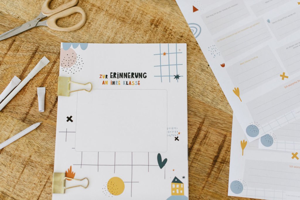 Abschied Lehrer Freundebuch Bunte Buchstaben - Einschulung dekorieren: Bunte Buchstaben zum Schulanfang