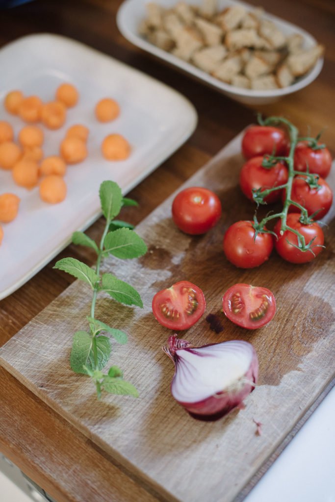 Rezept Brotsalat mit Tomaten und Melone