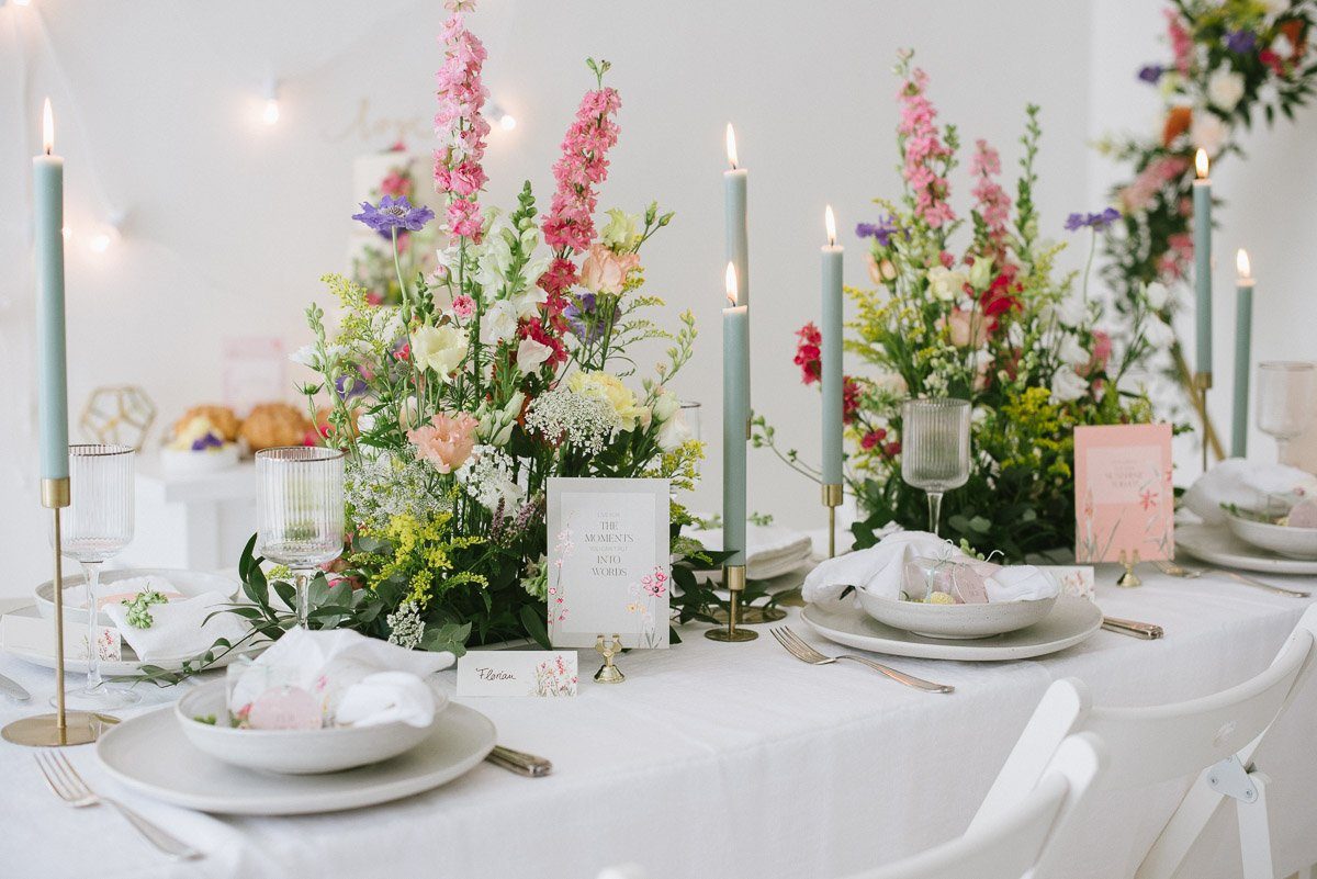Hochzeitsdekoration mit Blumen Elegant Flowers