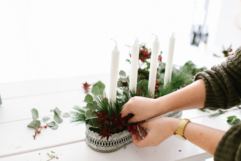 DIY Stern und Adventskranz mit Pflanzen für draußen dekorieren