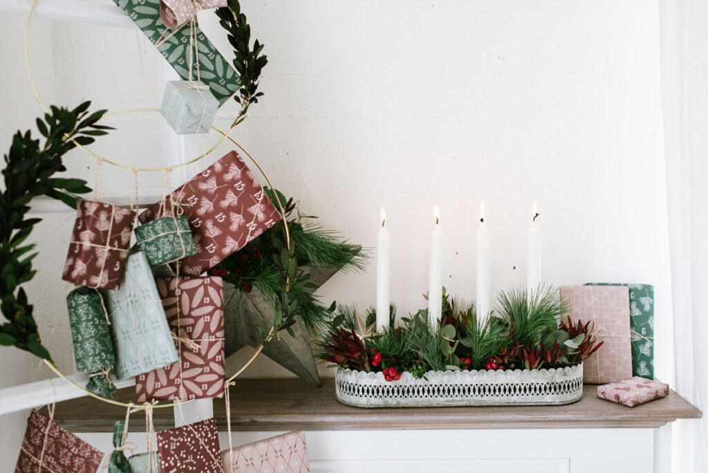 DIY Stern und Adventskranz mit Pflanzen für draußen dekorieren