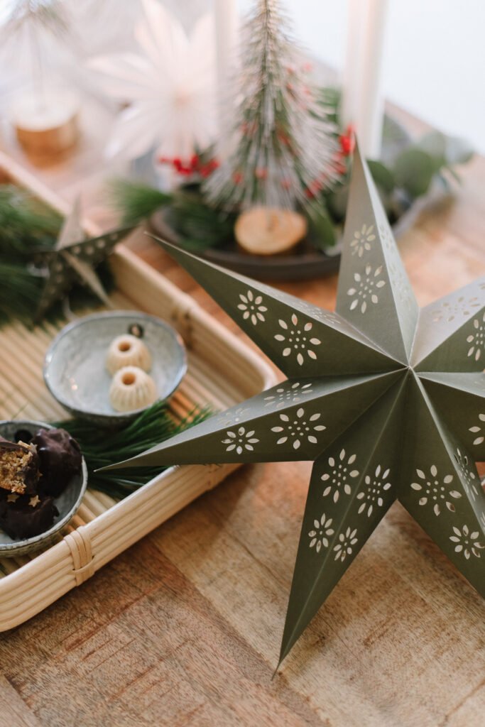 Weihnachtsgebäck: Aprikosen-Lebkuchen und Cranberry-Bällchen gehören zur Weihnachtszeit dazu. So einfach sind die weihnachtlichen Rezepte!