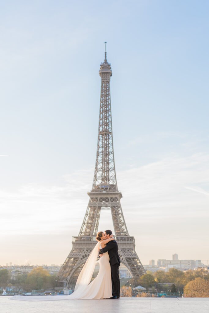 5 Insider-Tipps zur Planung eurer Elopement Hochzeit in Paris. Hochzeitsplanung in Zeiten von Corona: krisensicher und romantisch Heiraten.