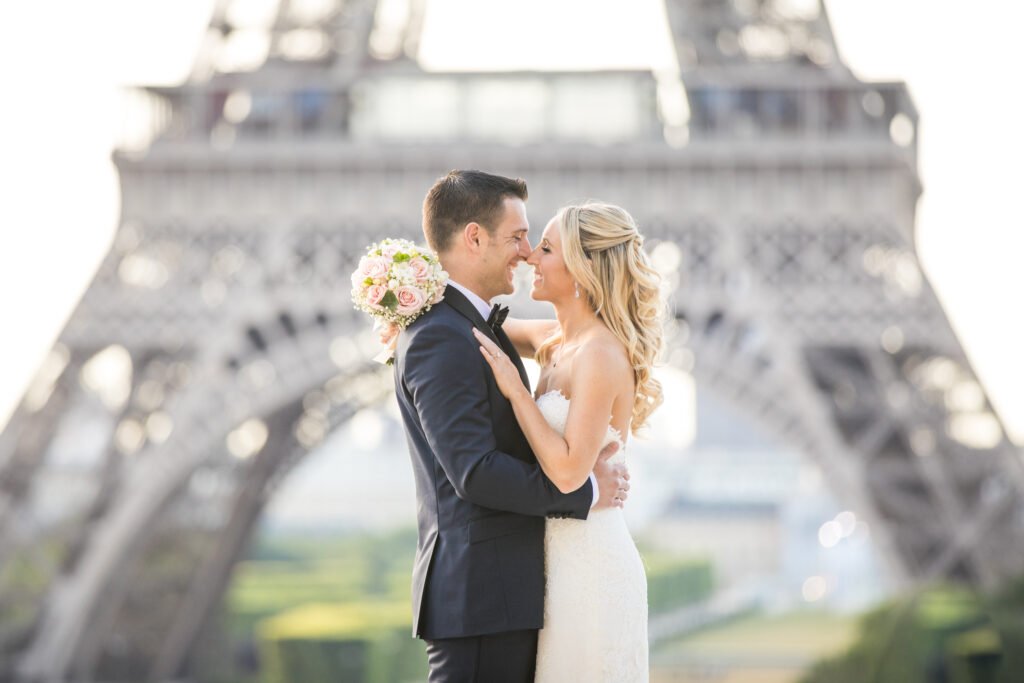 5 Insider-Tipps zur Planung eurer Elopement Hochzeit in Paris. Hochzeitsplanung in Zeiten von Corona: krisensicher und romantisch Heiraten.