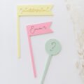 Cake Topper dreifarbig 'Geburtstagskind + Name + Zahl'