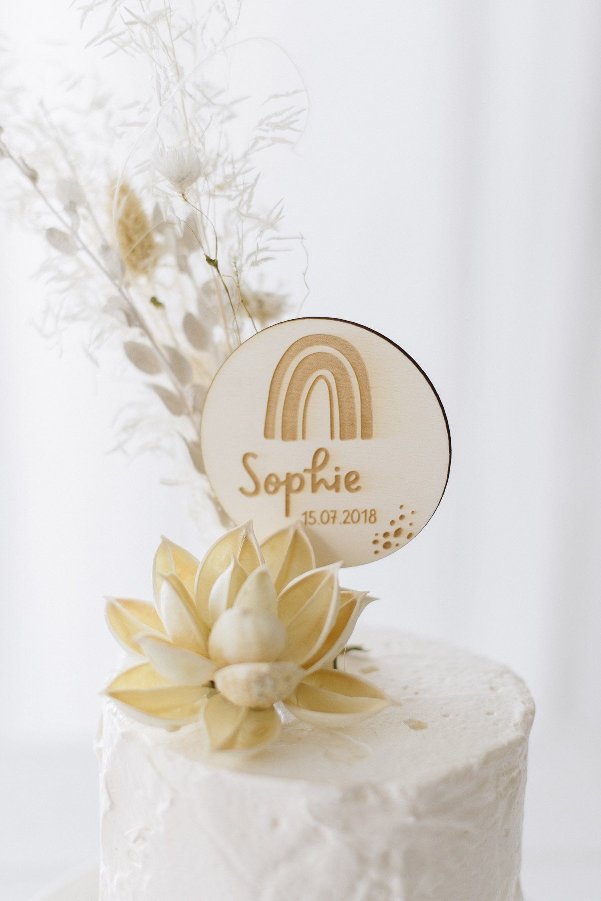 Caketopper ‘Sophie’ Name + Geburtsdatum aus Holz