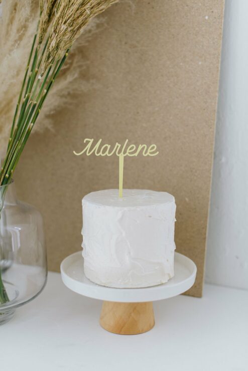 Cake Topper Name pastell Farbe