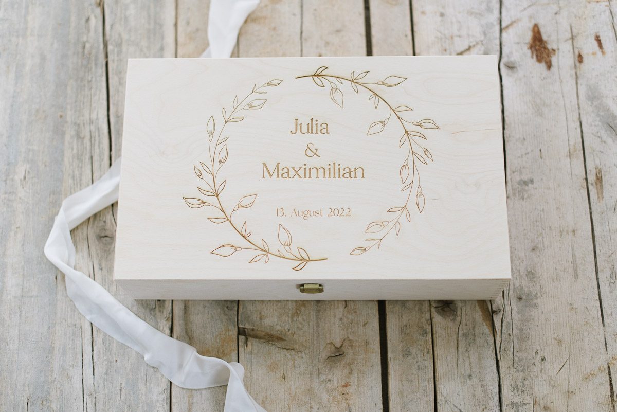 Holzkiste groß ‘Julia’ zur Hochzeit