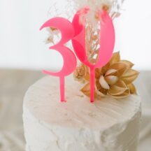 Cake Topper Zahl gross neon pink