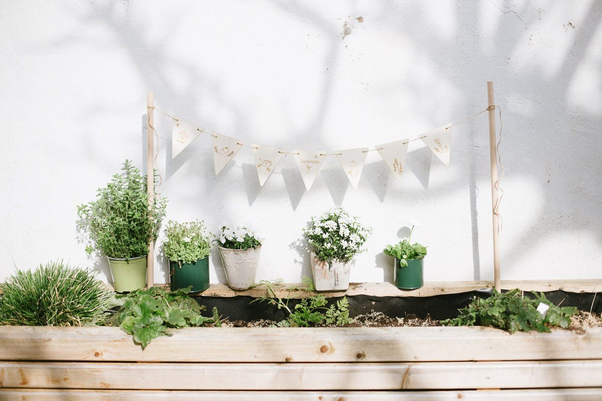 Schöne Geschenkideen für den Garten: Liebevolle Geschenke für Outdoor- Fans mit Balkon und Garten. Personalisierte Geschenke für Gärtner.