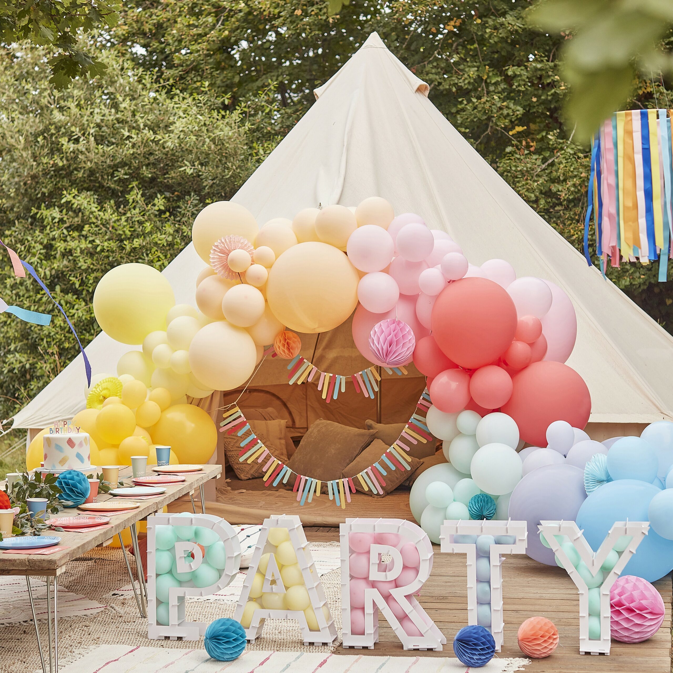 Bunte Stäbchen Girlande