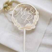 Cake Topper Blumenkranz mit Initialen