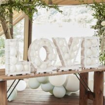 LOVE Aufsteller Ballons