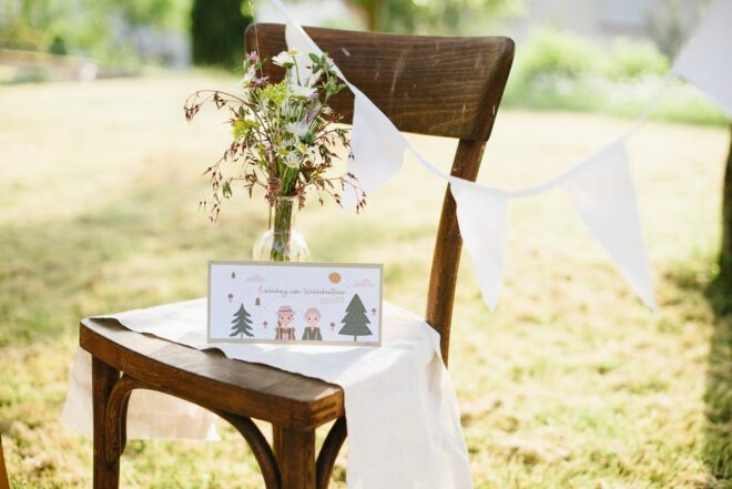 Kindergeburtstag für kleine Abenteurer: Deko, Cake Topper, Einladungskarten, Spiele, personalisierte Namensschilder... für die Kinderparty im Wald