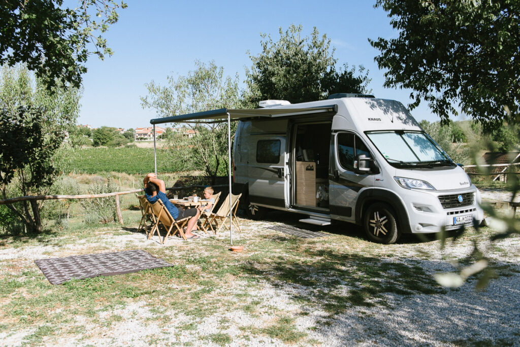 Wohnmobile werden zur Plage - Verbotsregeln müssen her