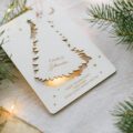Weihnachtskarte Tannenbaumanhänger Holz