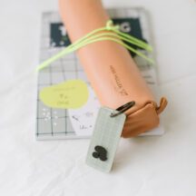 Personalisierte Schlüsselanhänger Acryl dreifarbig
