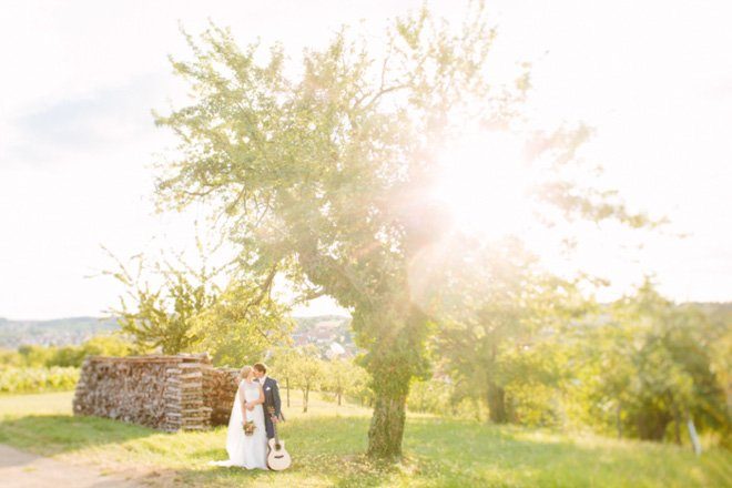 Hochzeit auf dem Bauernhof - Natürliche Hochzeit fotografiert von Aline Lange