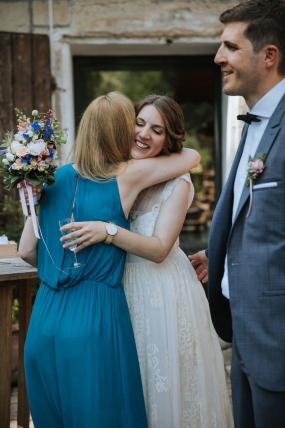 Welche Aufgaben sollte eine Trauzeugin übernehmen. Warum Entspannung angesagt ist? Über Freundschaft, Hilfe und Unterstützung am Hochzeitstag