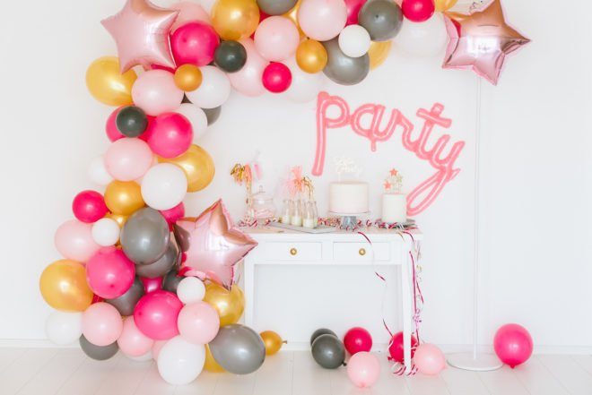 Anleitung DIY Luftballon Girlande Party