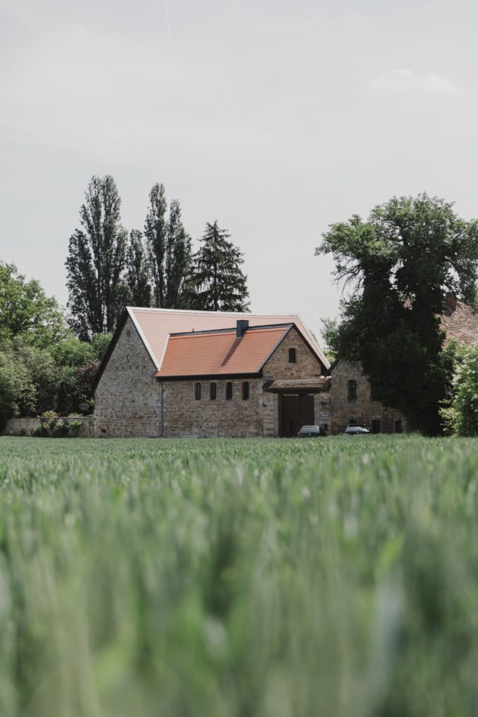 Sommerhochzeit im Garten in der Wiesenmühle