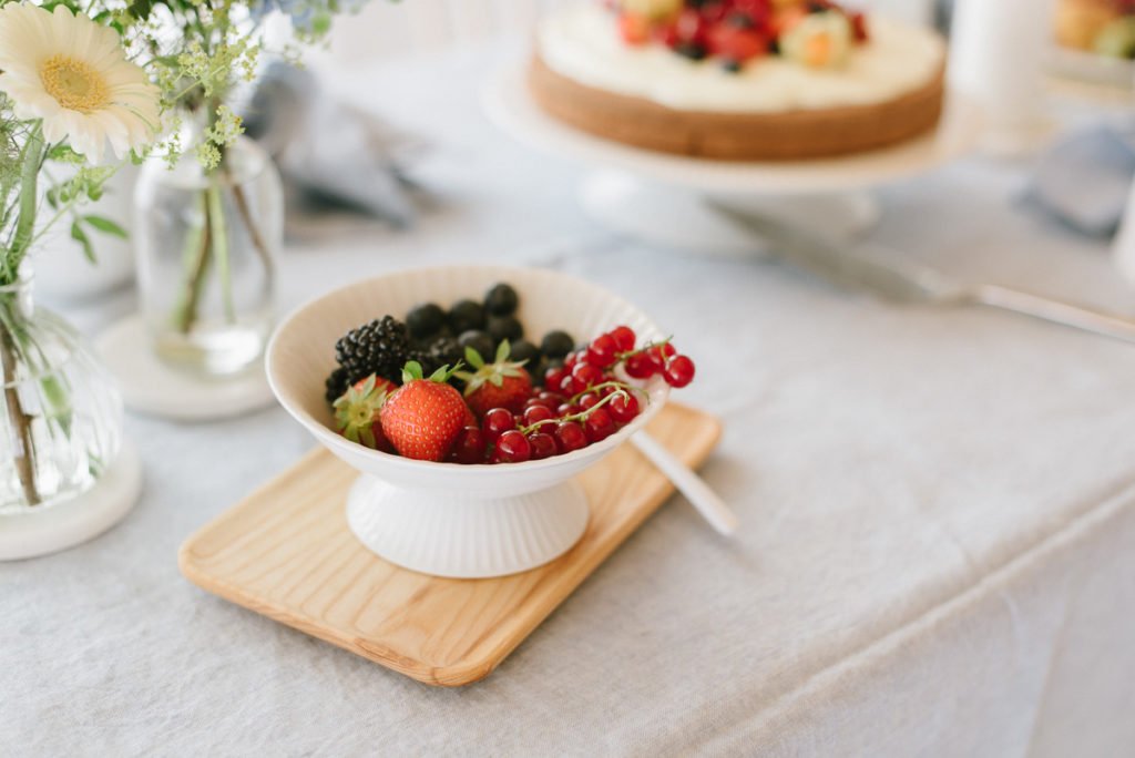 Hammershøi Schale mit Beeren